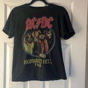 AC/DC T Shirt sz small 1979 American tour hwy to hell rock shirt
